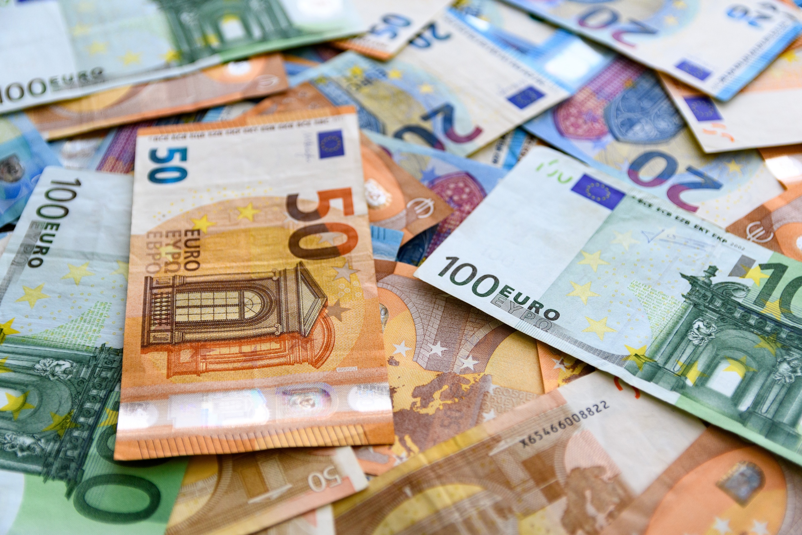 eurusd euro - PT. Midtou Aryacom Futures